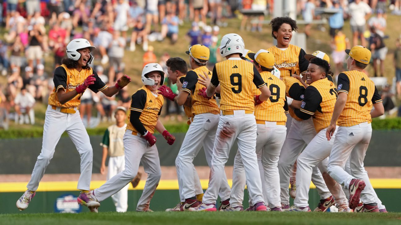 徐杰年轻仍 徐杰年轻仍